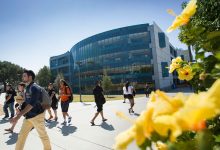 how-high-school-extracurriculars-shape-college-applications